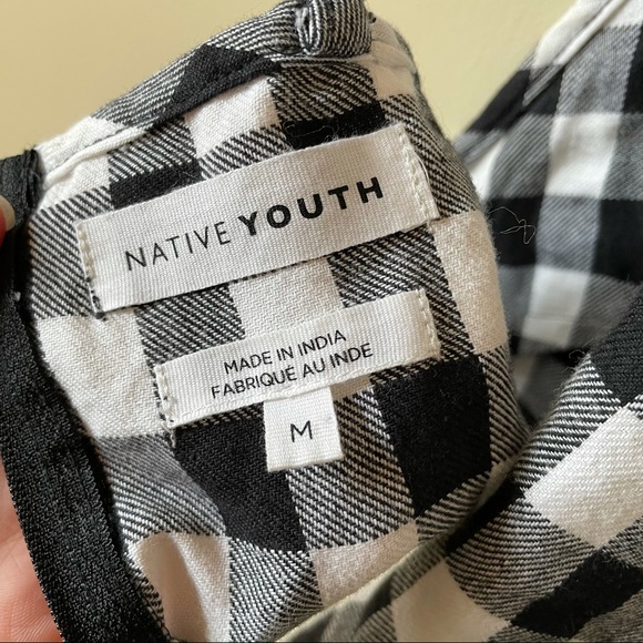 Native Youth, GINGHAM CROP TOP, Medium - Picture 7 of 11